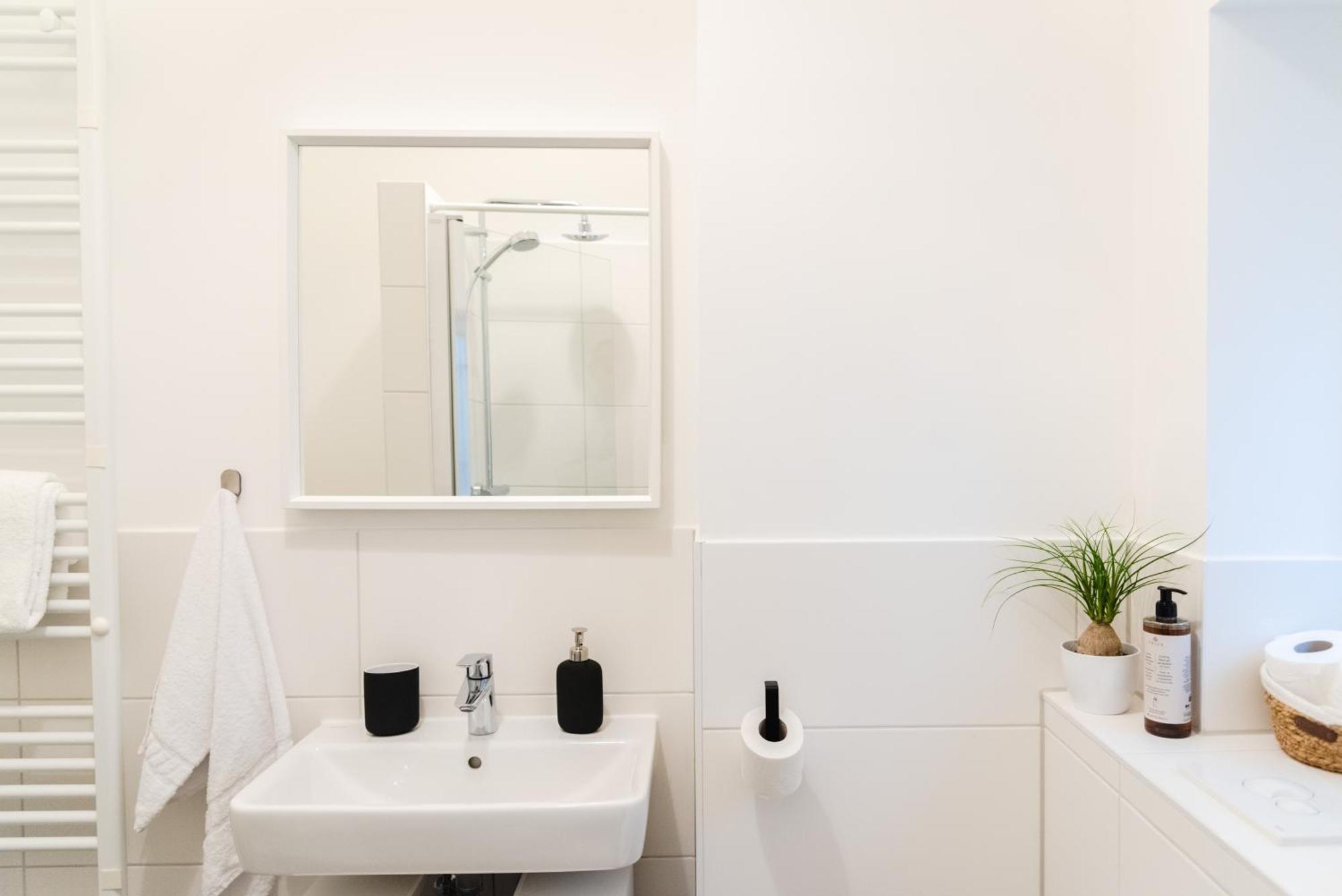 Exklusive Luxus-Unterkunft In Berlin Mitte: 2 Apartments, 130M², Designer-Moebel, Co2 Neutrale Reinigung Экстерьер фото